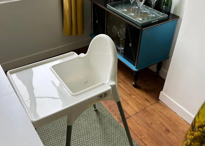 Au Coeur Du Boulingrin Апартаменты